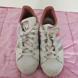 Womens Superstar Adidas Shoes W/ Pink, Blue & Green Strip. Size 5.5